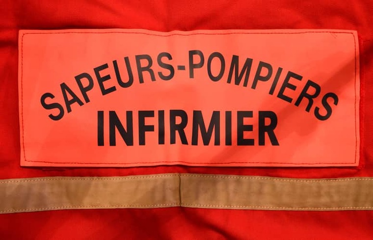 image veste infirmier sapeur pompier volontaire