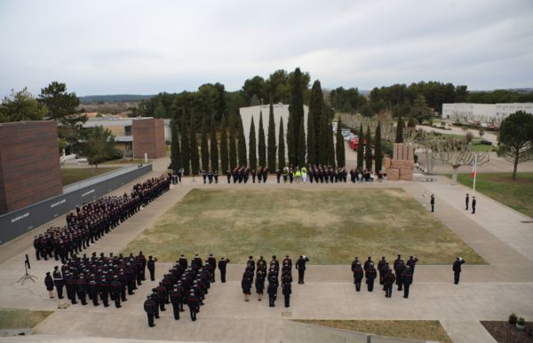 cour de l'cole des officiers sapeurs pompiers d'aix en provence